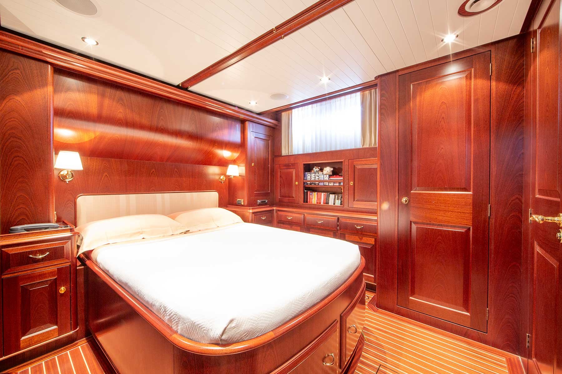 25-Jongert 31T ALME SOL